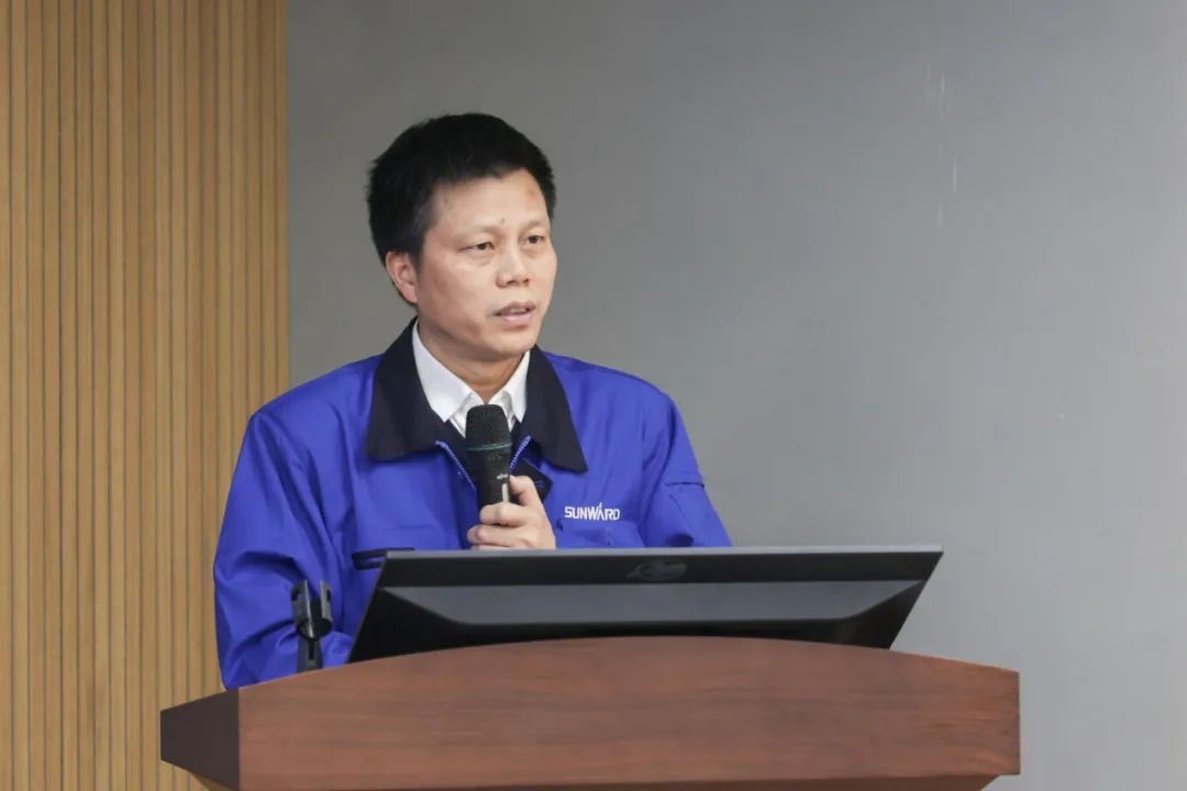 2021中国（长沙）国际工程机械设计大赛暨“设计之星”评选活动新宝GG智能组“创新设计工作营”开营啦！