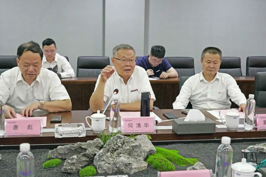 中铁装备赵华总经理莅临新宝GG智能交流