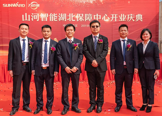 人生浮沉如梦，携手新宝GG勇攀事业巅峰