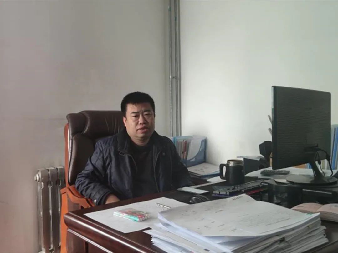金戈铁马工程路 风雨无阻选新宝GG